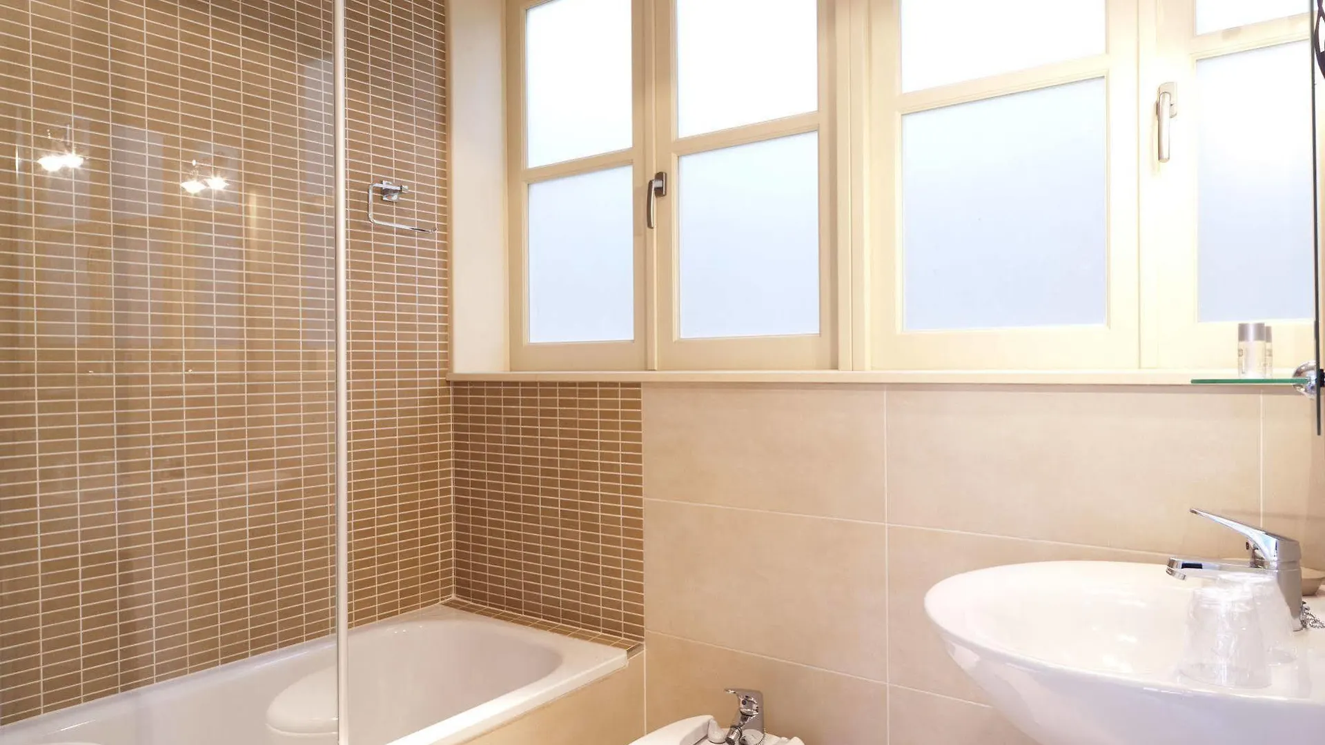Pinar Apartments Malaga