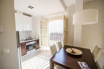 Pinar Apartments Malaga 0*,