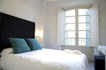 Pinar Apartments Malaga