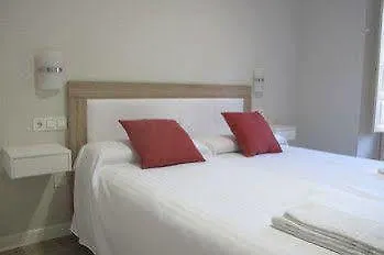 Pinar Apartments Malaga Hotel