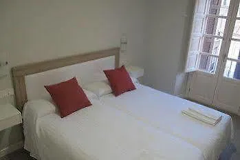 Pinar Apartments Malaga