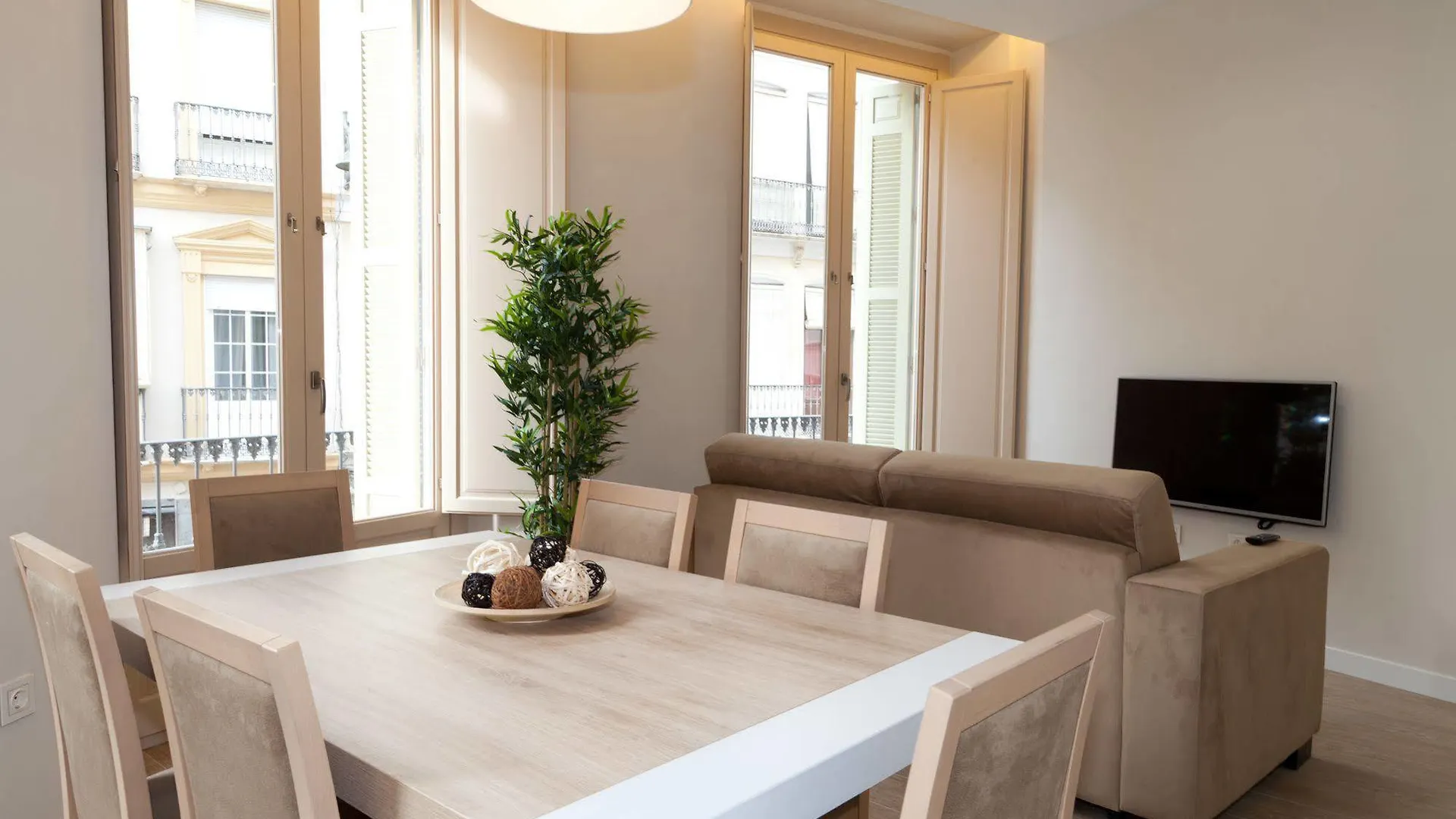 Pinar Apartments Malaga