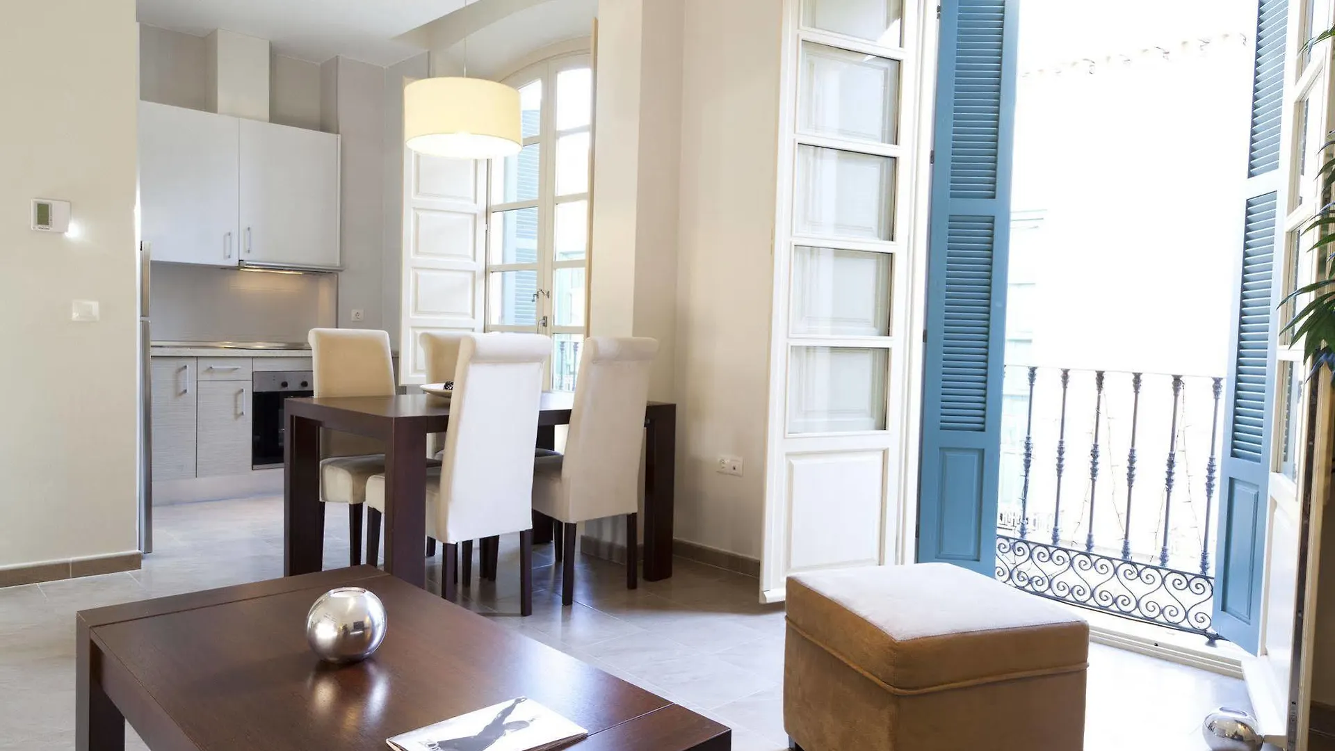 Pinar Apartments Malaga Hotel