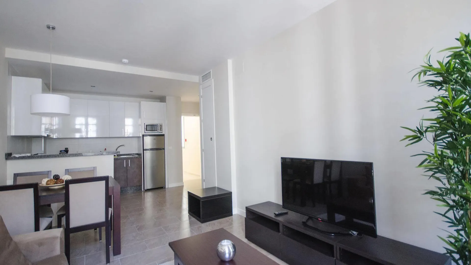 Hotel Pinar Apartments Malaga