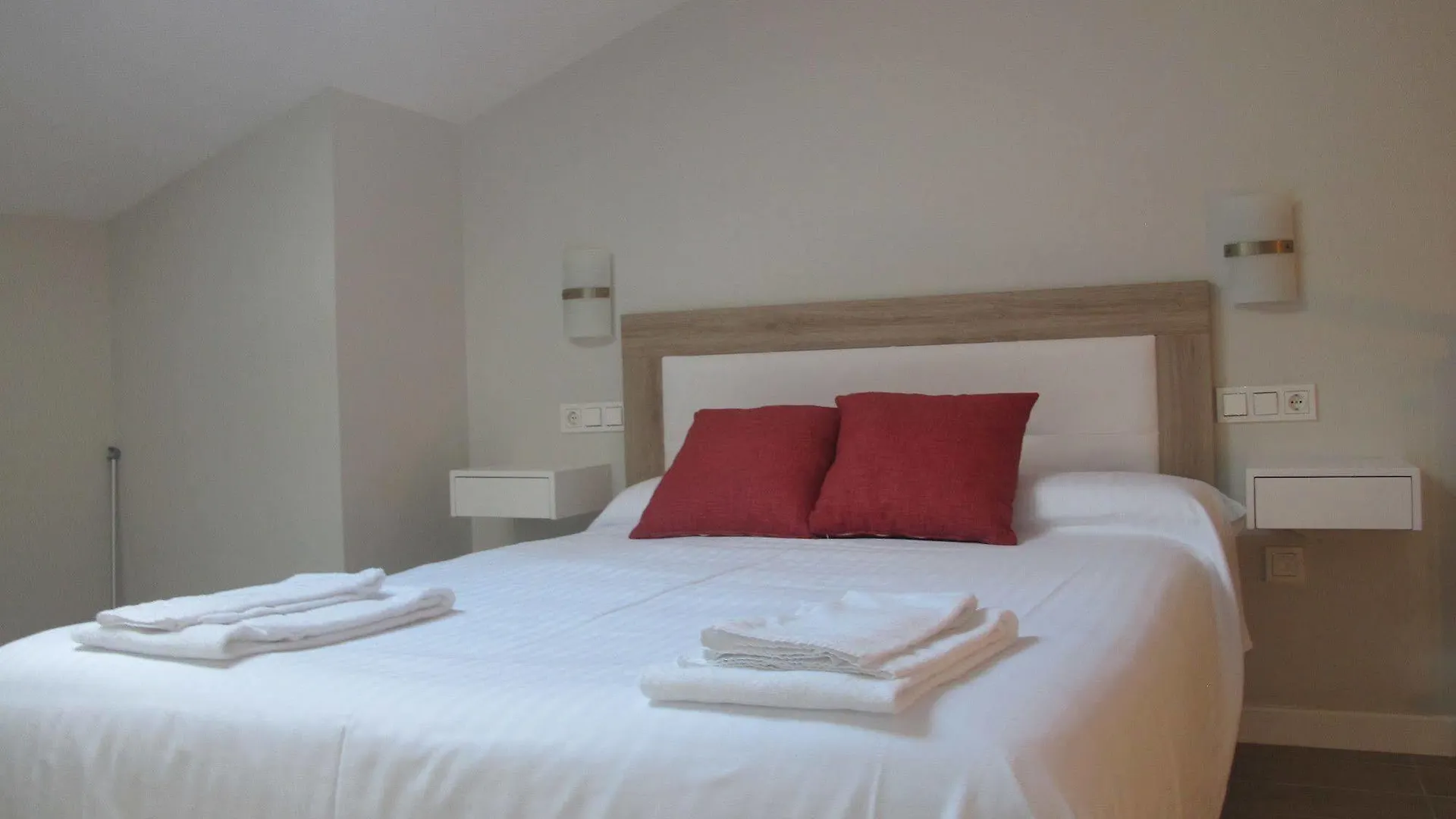 Hotel Pinar Apartments Malaga